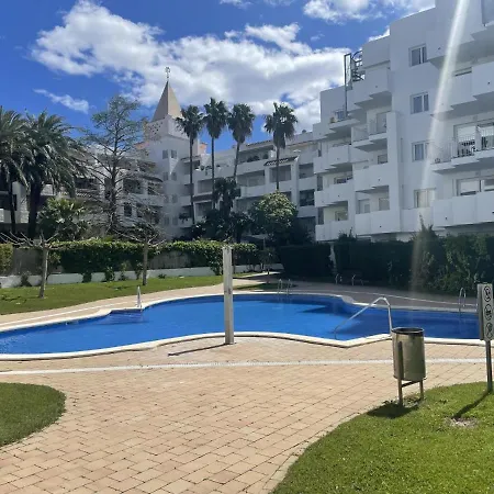 Apartment Royal Marine 8 Roses